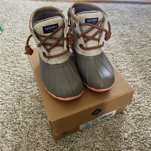 NEW toddler Sperry Saltwater Boots